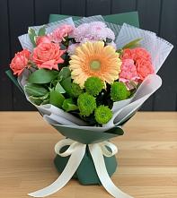 Букет цветов из:  Гвоздики, Розы, Герберы и Хризантемы #REPLACE_PRED# Мелеузе