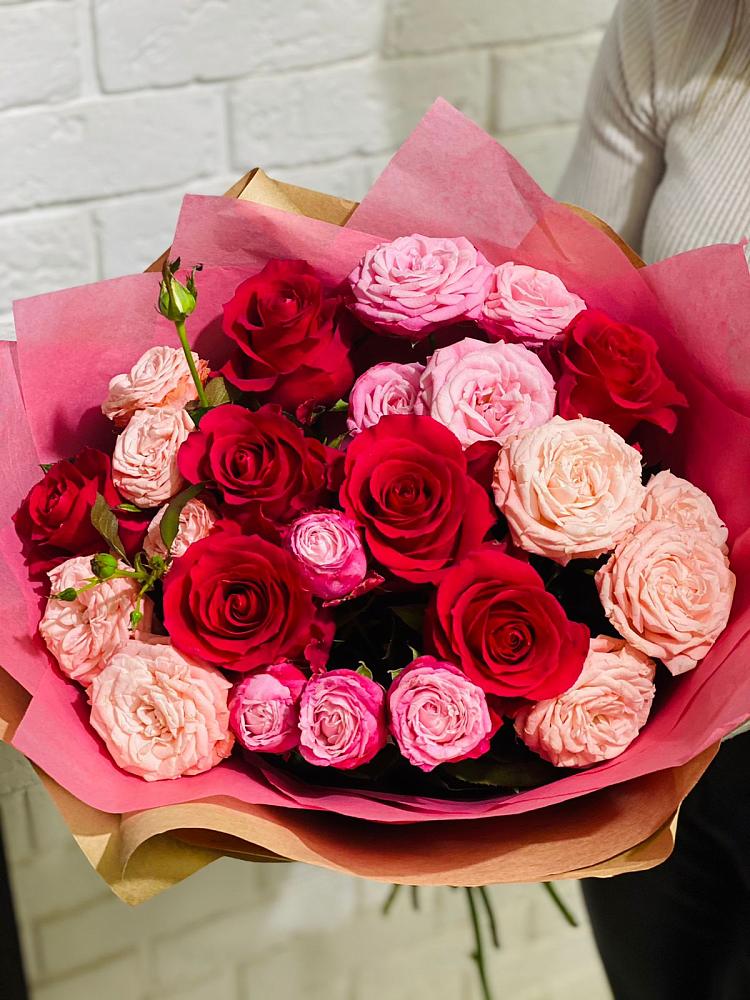 Букет цветов из: Розы в Мелеузе